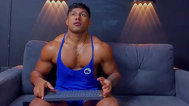 Snapshot of CallumMuscle chatting on February 2025 08:56:02 AM CallumMuscle online show from February 2025 08:56:02 AM