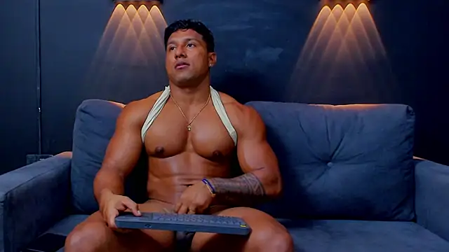 Snapshot of CallumMuscle chatting on March 2025 07:30:01 AM CallumMuscle online show from March 2025 07:30:01 AM