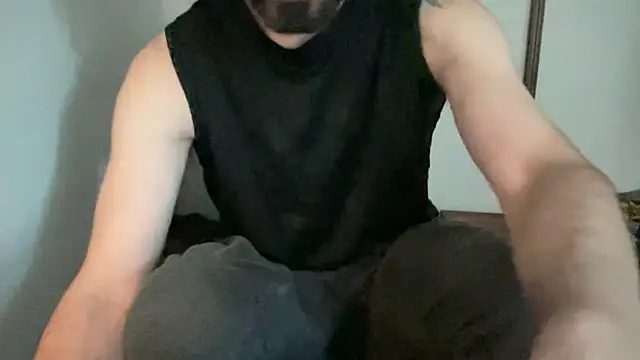 Snapshot of alphajoshkosh chatting on May 2026 11:50:01 PM alphajoshkosh online show from May 2026 11:50:01 PM