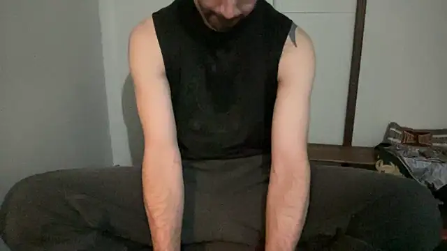 alphajoshkosh online show from April 2026 12:12:01 AM