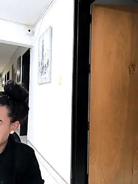 Snapshot of evafoxs chatting on November 2025 03:53:02 AM evafoxs online show from November 2025 03:53:02 AM