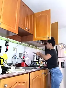 Snapshot of evafoxs chatting on November 2025 05:41:01 PM evafoxs online show from November 2025 05:41:01 PM