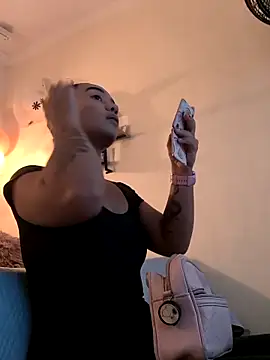 Snapshot of evafoxs chatting on October 2025 04:50:01 PM evafoxs online show from October 2025 04:50:01 PM