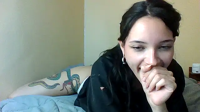 felinebitxx online show from February 2025 03:37:01 AM