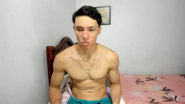 Snapshot of enzo_sloran chatting on October 2025 01:52:01 PM enzo sloran online show from October 2025 01:52:01 PM