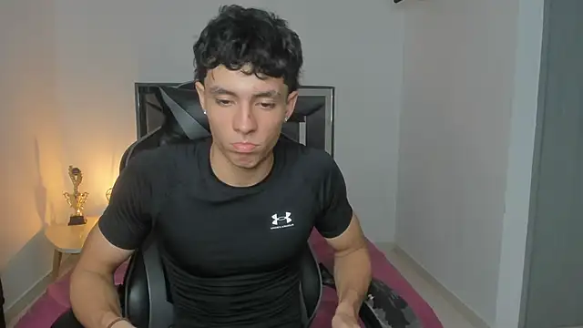 enzo sloran online show from November 2025 12:26:01 AM