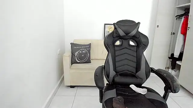 enzo sloran online show from April 2026 05:27:02 PM