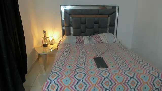 enzo sloran online show from December 2025 07:42:02 AM