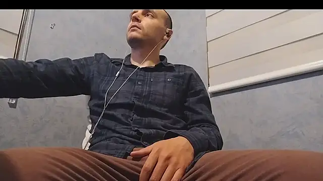 nextdoorneighbor online show from March 2025 11:36:02 PM