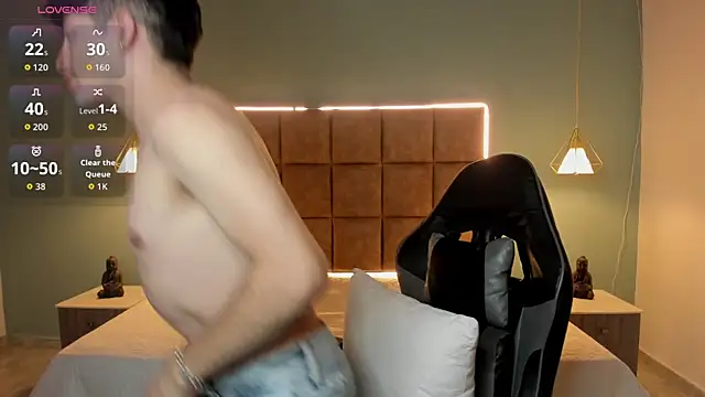 AlejooTwink online show from May 2026 03:58:01 AM