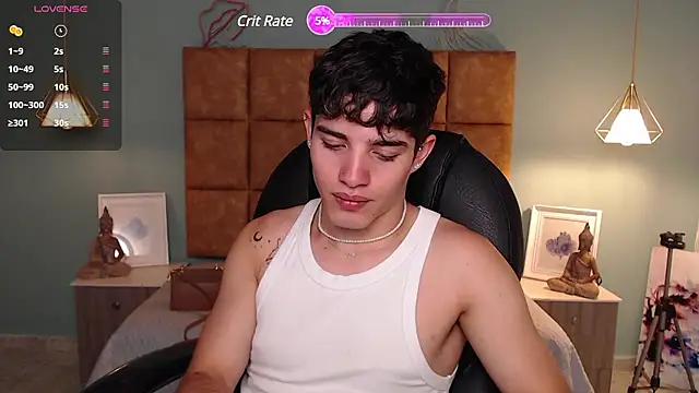 Snapshot of AlejooTwink chatting on February 2025 06:41:02 PM AlejooTwink online show from February 2025 06:41:02 PM