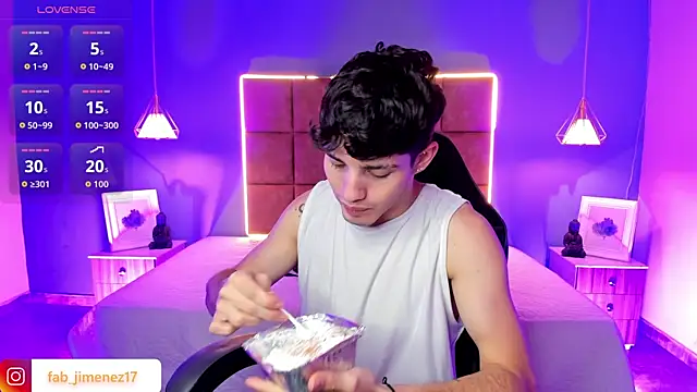 AlejooTwink online show from April 2026 01:52:02 PM