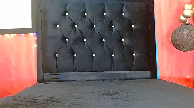 Snapshot of andreafiur chatting on January 2025 08:39:02 PM andreafiur online show from January 2025 08:39:02 PM