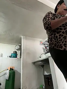 siri duque online show from February 2026 04:29:02 PM