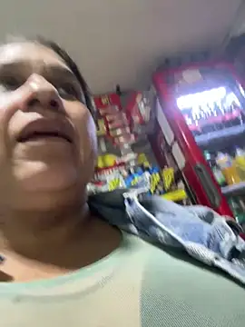Snapshot of siri_duque chatting on July 2026 03:40:01 AM siri duque online show from July 2026 03:40:01 AM