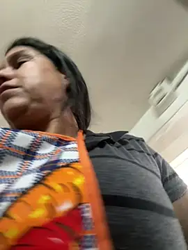 siri duque online show from May 2026 06:09:01 PM