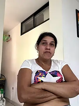 siri duque online show from November 2025 03:55:02 PM