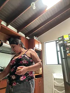 siri duque online show from April 2026 05:19:01 PM