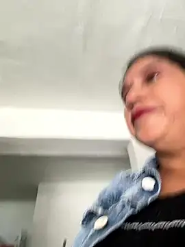 siri duque online show from October 2025 05:25:02 PM