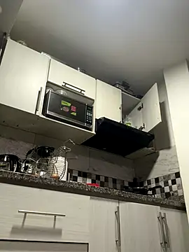 siri duque online show from November 2025 12:58:02 AM