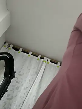 siri duque online show from November 2025 01:39:02 AM