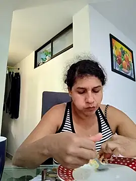 siri duque online show from March 2025 03:39:02 PM