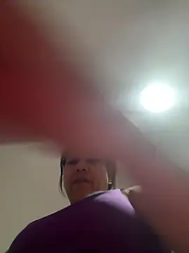 siri duque online show from November 2025 11:32:01 PM