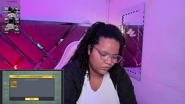 MhiaRey online show from January 2026 01:40:01 PM