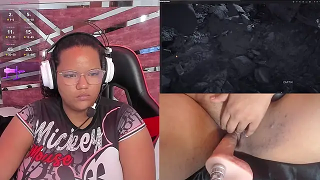 MhiaRey online show from October 2025 01:19:02 PM