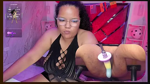 MhiaRey online show from June 2026 01:11:02 PM
