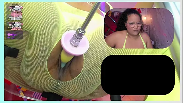 MhiaRey online show from June 2026 01:43:02 PM