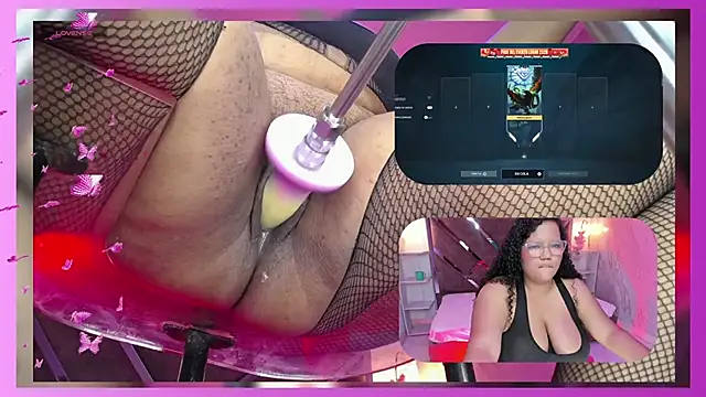 MhiaRey online show from February 2026 01:11:01 PM