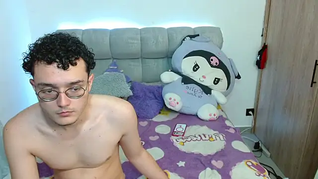 Kylie martinez online show from April 2026 04:38:02 AM