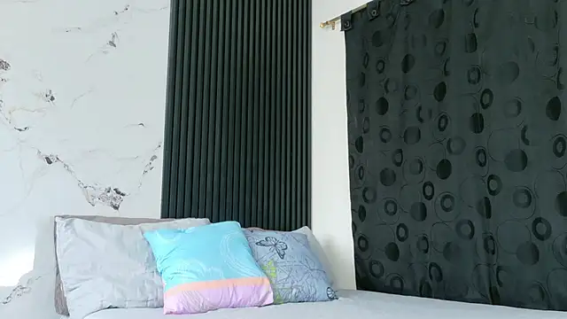 Noah tyler  online show from February 2026 01:07:02 PM