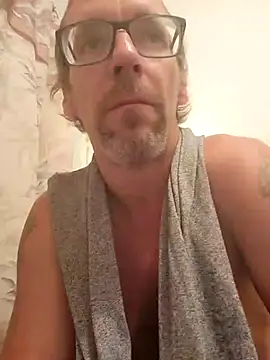 chatwatchcum online show from September 2025 02:07:02 AM
