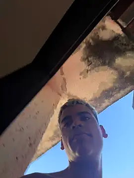 Snapshot of Leo_bunny_hot chatting on January 2026 08:23:01 PM Leo bunny hot online show from January 2026 08:23:01 PM