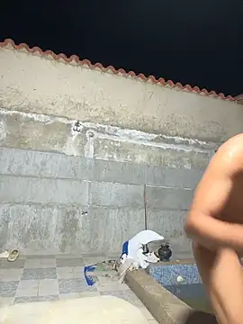 Snapshot of Leo_bunny_hot chatting on November 2025 02:43:01 AM Leo bunny hot online show from November 2025 02:43:01 AM