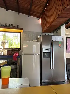 Snapshot of Leo_bunny_hot chatting on October 2025 06:15:01 PM Leo bunny hot online show from October 2025 06:15:01 PM