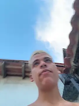 Snapshot of Leo_bunny_hot chatting on November 2025 09:41:01 PM Leo bunny hot online show from November 2025 09:41:01 PM