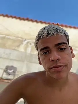 Snapshot of Leo_bunny_hot chatting on January 2026 07:34:01 PM Leo bunny hot online show from January 2026 07:34:01 PM