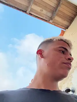 Leo bunny hot online show from April 2026 10:28:02 PM