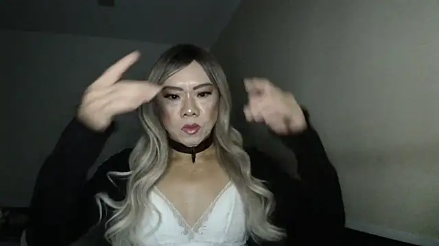 Reneta Rebekka Lopez online show from March 2025 10:39:02 PM