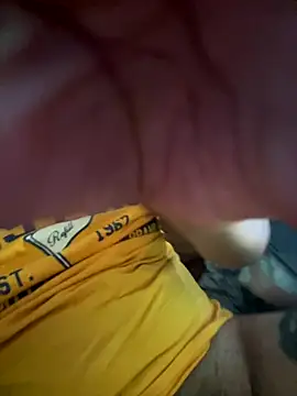 Snapshot of BouncyStrip9 chatting on November 2025 02:31:02 PM BouncyStrip9 online show from November 2025 02:31:02 PM