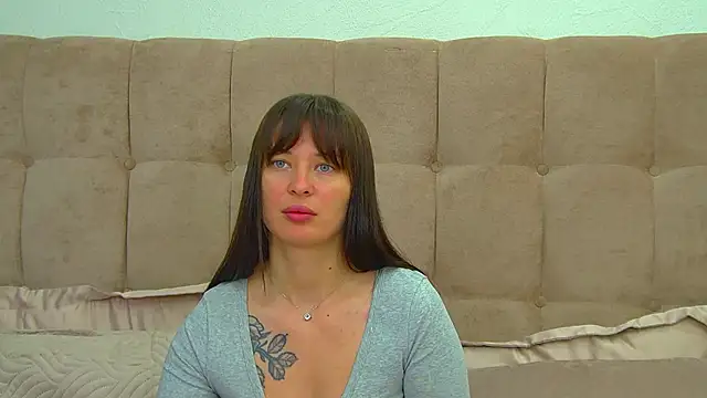 AlexandraBloom online show from March 2026 06:31:01 PM