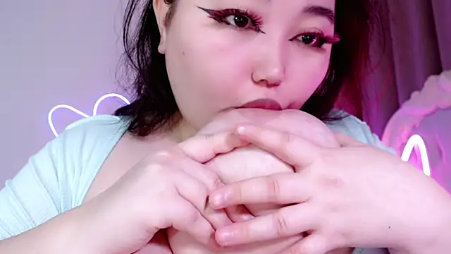 amina moonlightt online show from November 2025 01:10:01 AM