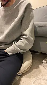 kimkim123123 online show from February 2026 05:43:01 PM