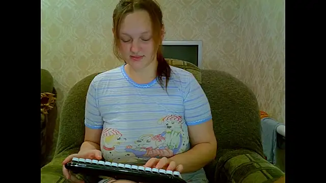 Aria  Dark online show from November 2025 09:41:01 PM