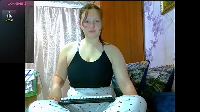 Snapshot of Aria__Dark chatting on September 2025 08:31:01 PM Aria  Dark online show from September 2025 08:31:01 PM