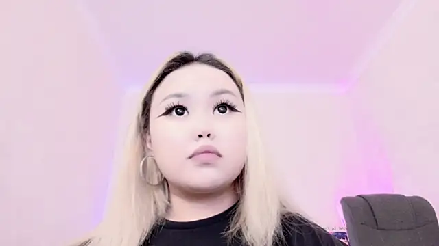 Snapshot of amelia_sunlight chatting on February 2025 08:25:01 PM amelia sunlight online show from February 2025 08:25:01 PM