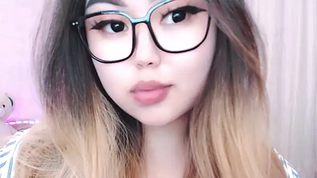 amelia sunlight online show from May 2026 04:28:01 PM